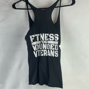 Catch a Lift Fitness For Wounded Veterans Tank Top size small